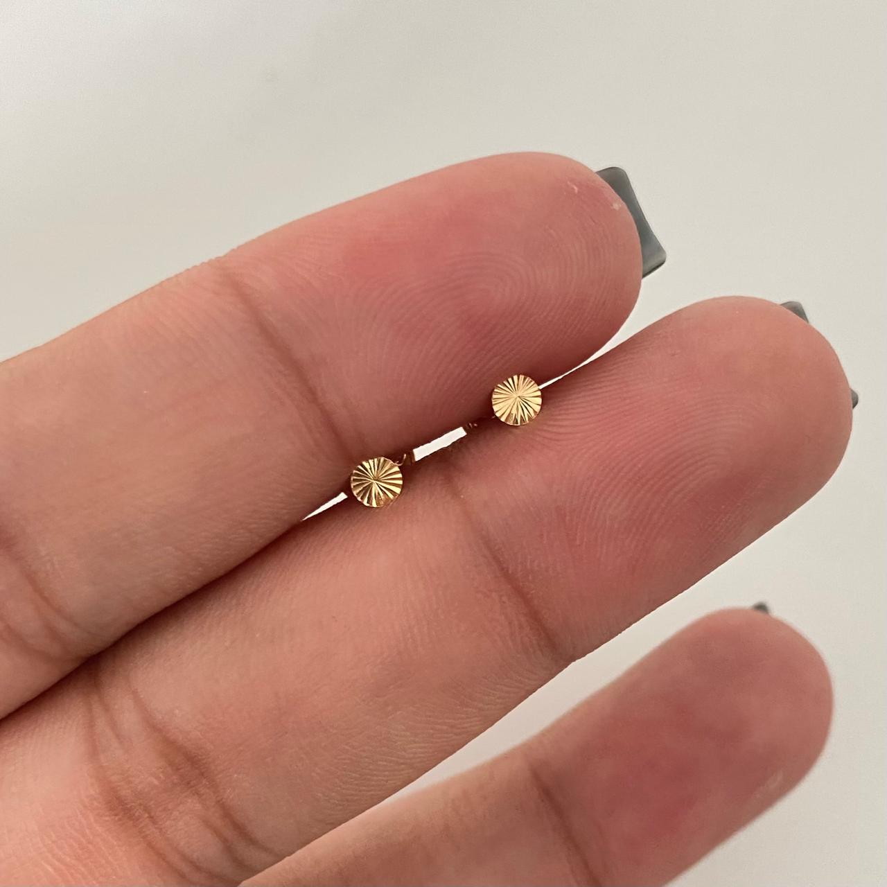 Topos circulo diamantado Oro amarillo 18k 0,4 Gr / 3,1 mm